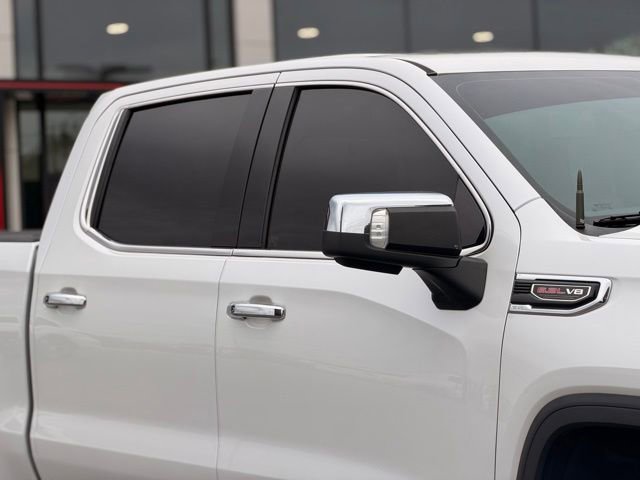 Used 2020 GMC Sierra 1500 SLT w/ SLT Premium Plus Package AWD/4WD image 4