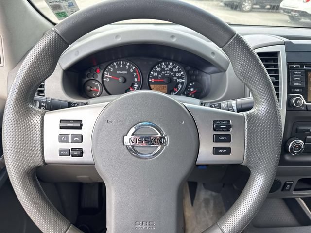 Used 2015 Nissan Frontier SV RWD image 25
