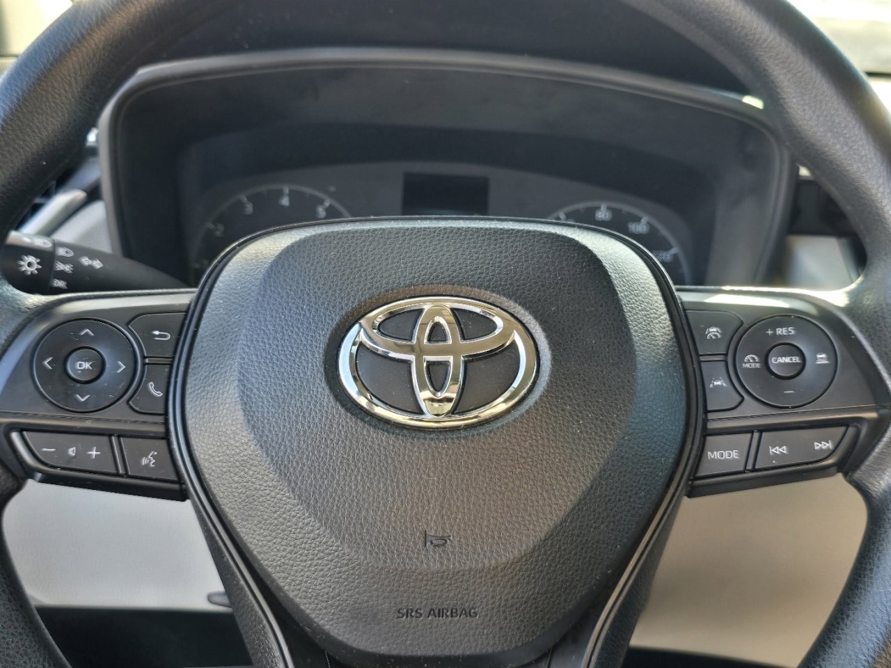 Used 2023 Toyota Corolla Cross L image 20