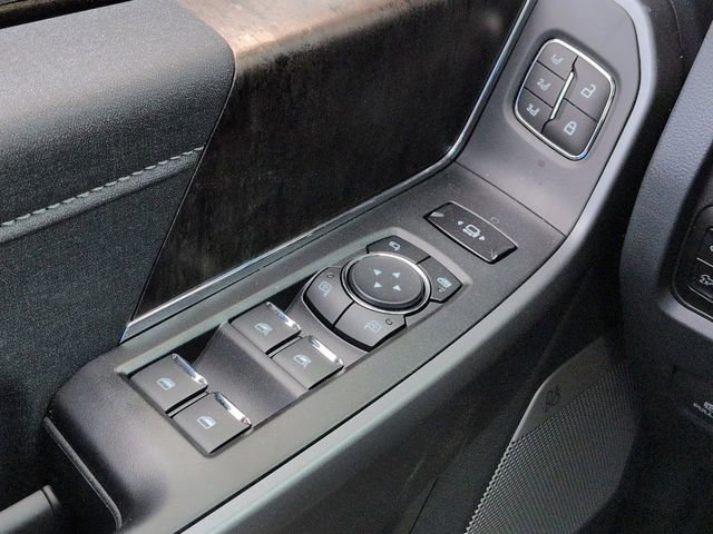 New 2026 Ford F250 Lariat image 27