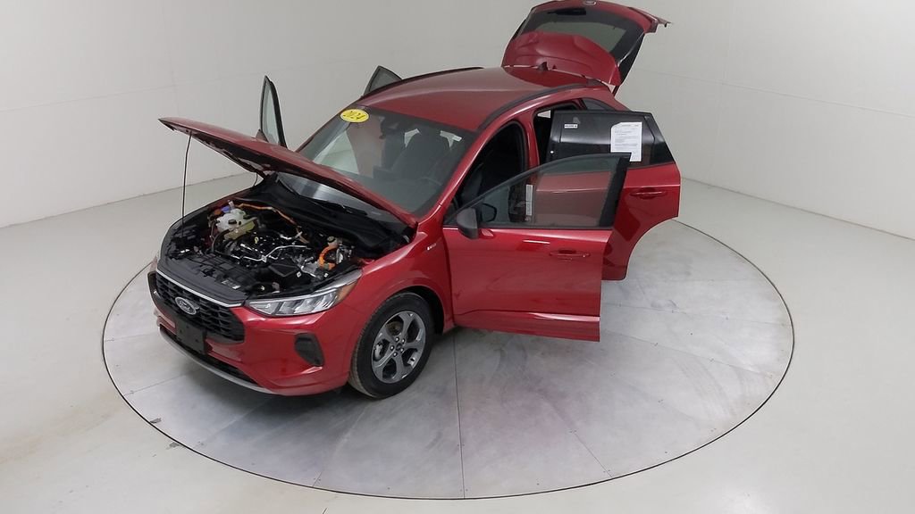 Certified 2024 Ford Escape ST-Line w/ Equipment Group 301A image 55