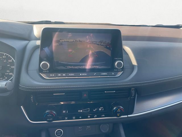 Used 2023 Nissan Rogue SV image 23