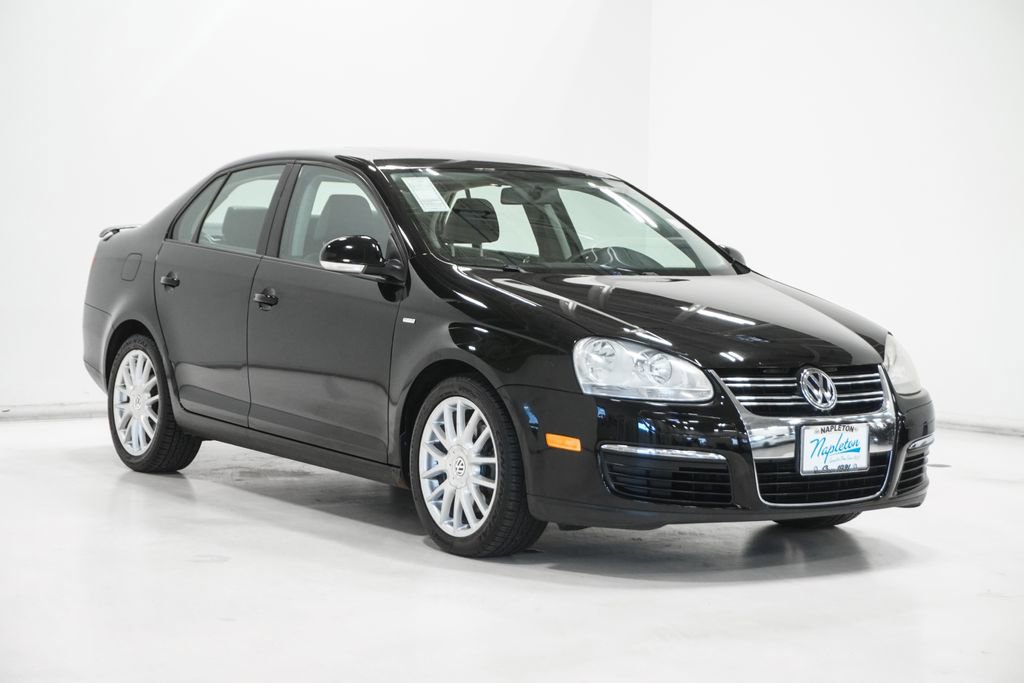 Used 2009 Volkswagen Jetta Wolfsburg Edition FWD image 4