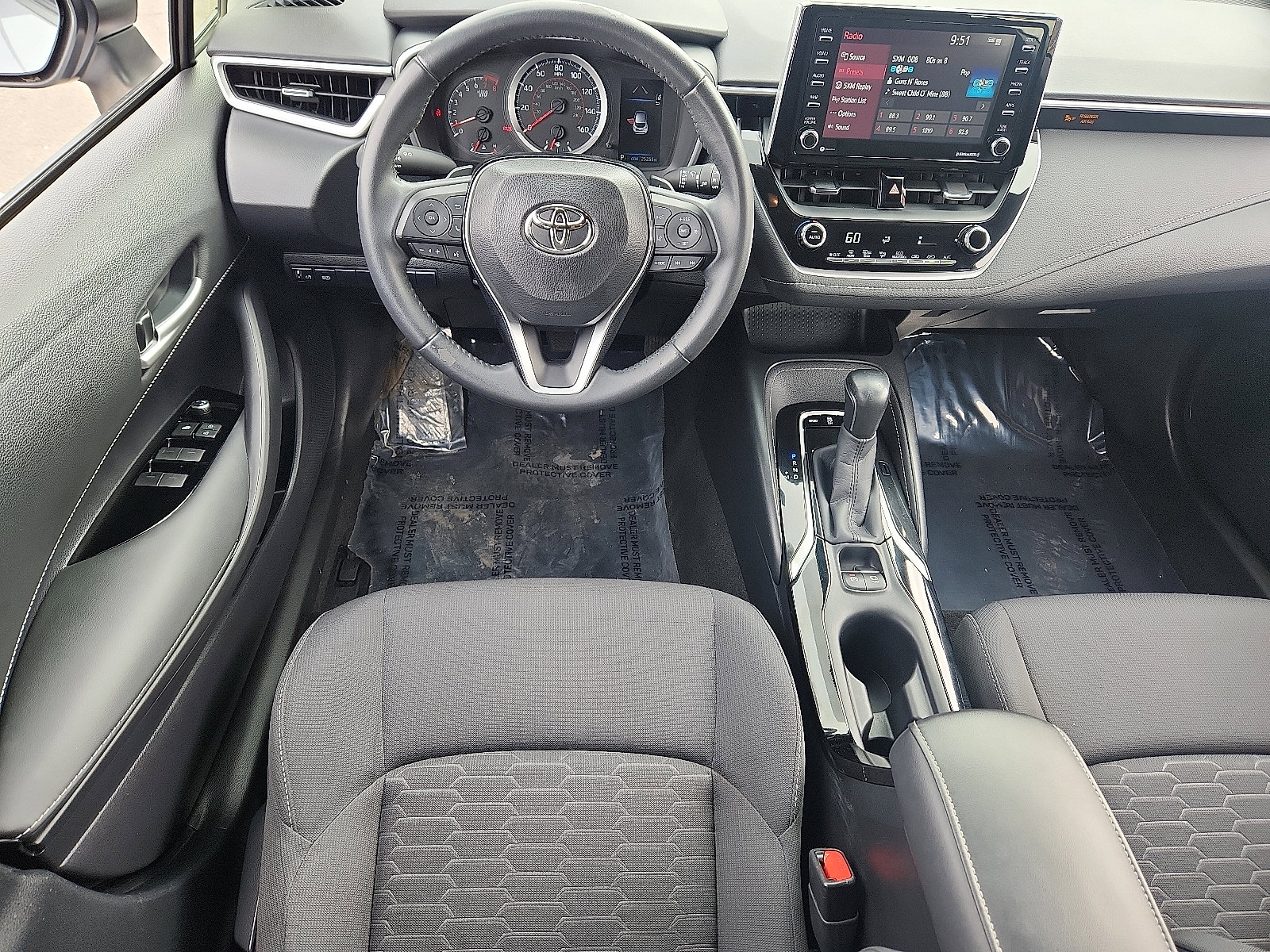 Used 2021 Toyota Corolla SE image 11