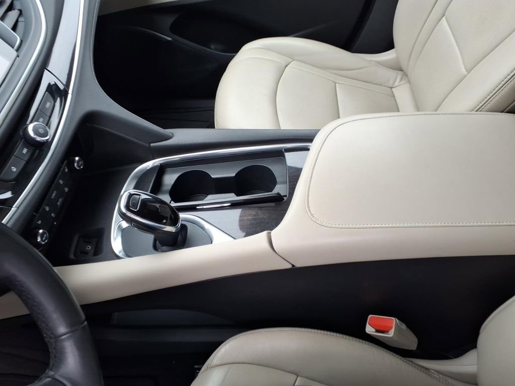 Used 2018 Buick Enclave Essence w/ Trailering Package image 14