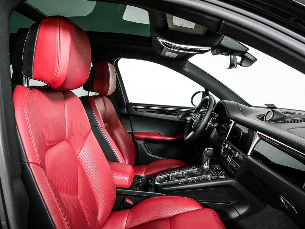 Certified 2021 Porsche Macan S image 25