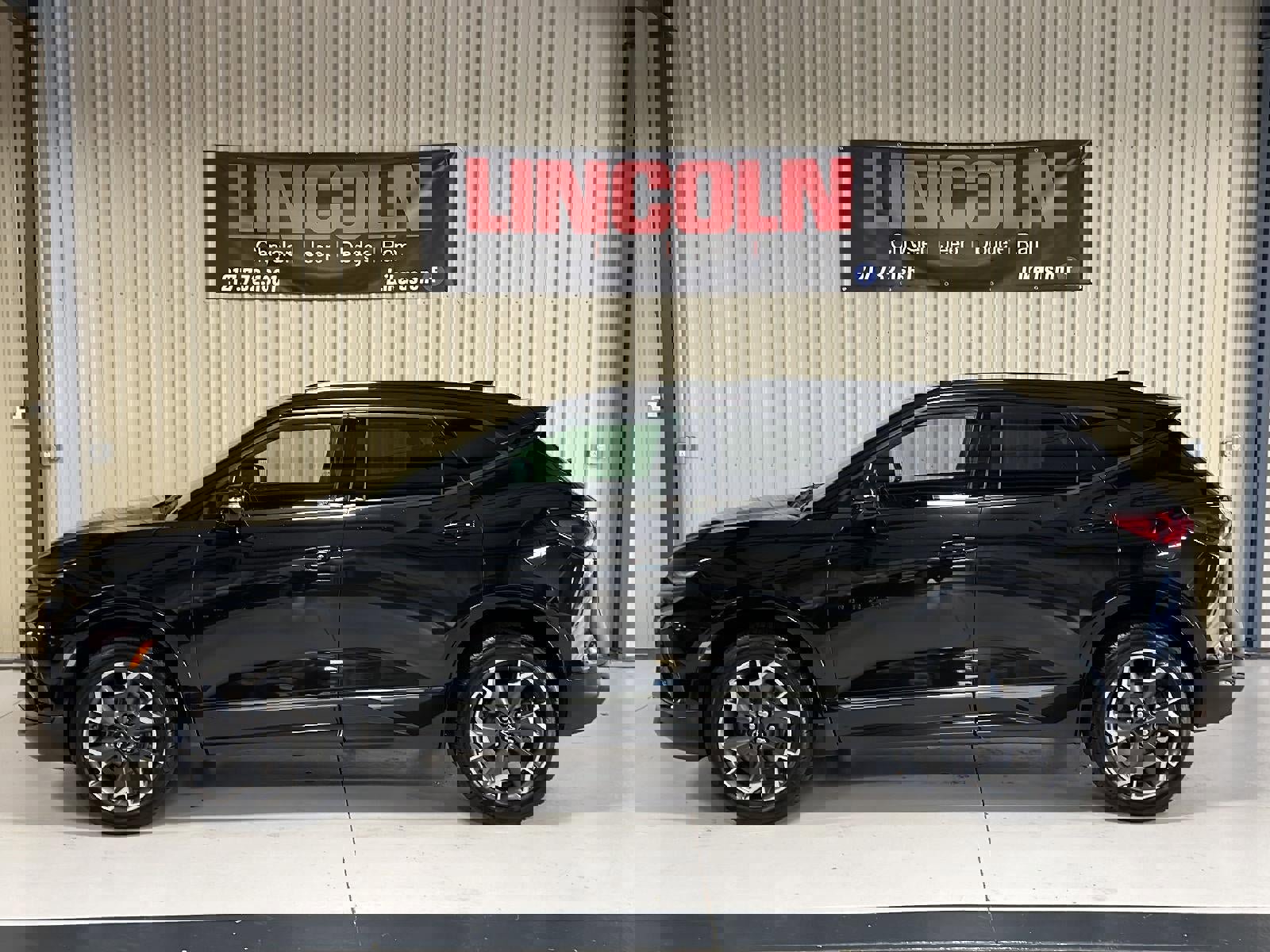 Used 2022 Chevrolet Blazer RS w/ LPO, Floor Liner Package image 2