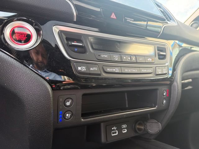 Certified 2024 Honda Ridgeline Black Edition image 18