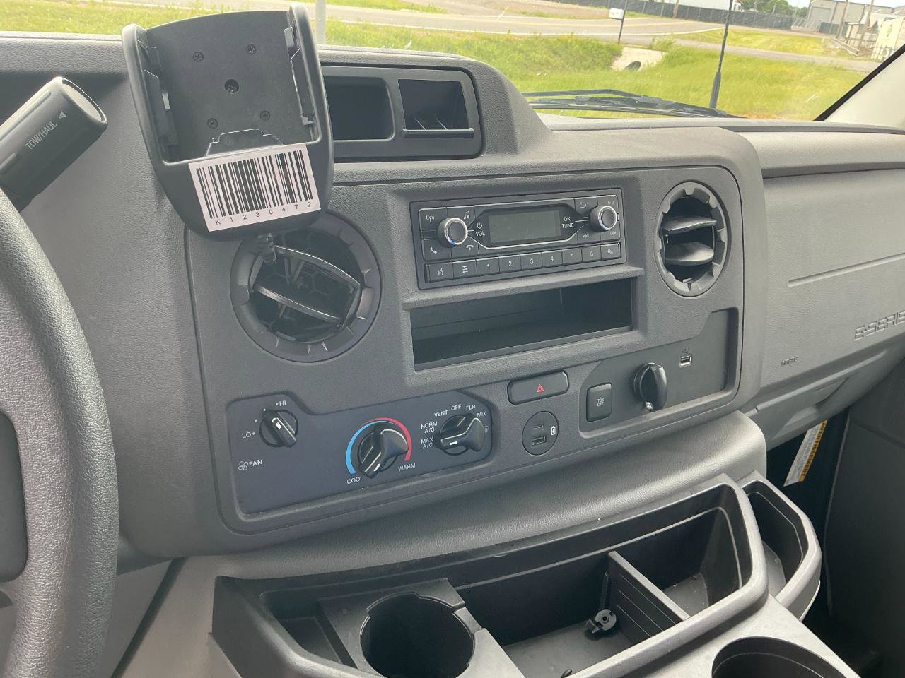 Used 2023 Ford E-350 and Econoline 350 Super Duty w/ Power Windows & Locks Group RWD image 11