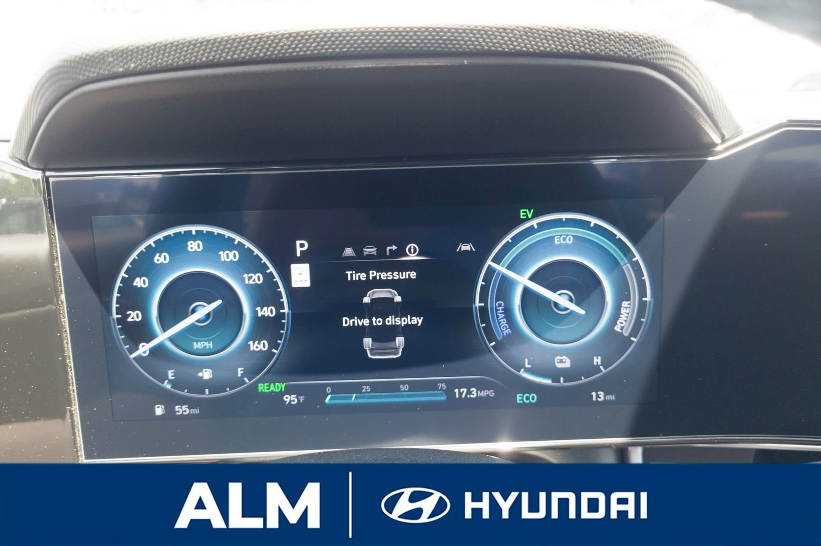 New 2025 Hyundai Elantra Limited image 26