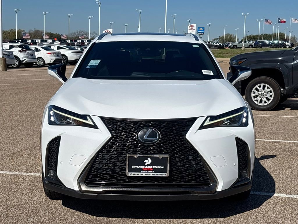 Used 2020 Lexus UX 200 F Sport w/ F Sport Premium Package image 3