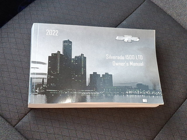 Used 2022 Chevrolet Silverado 1500 RST image 26