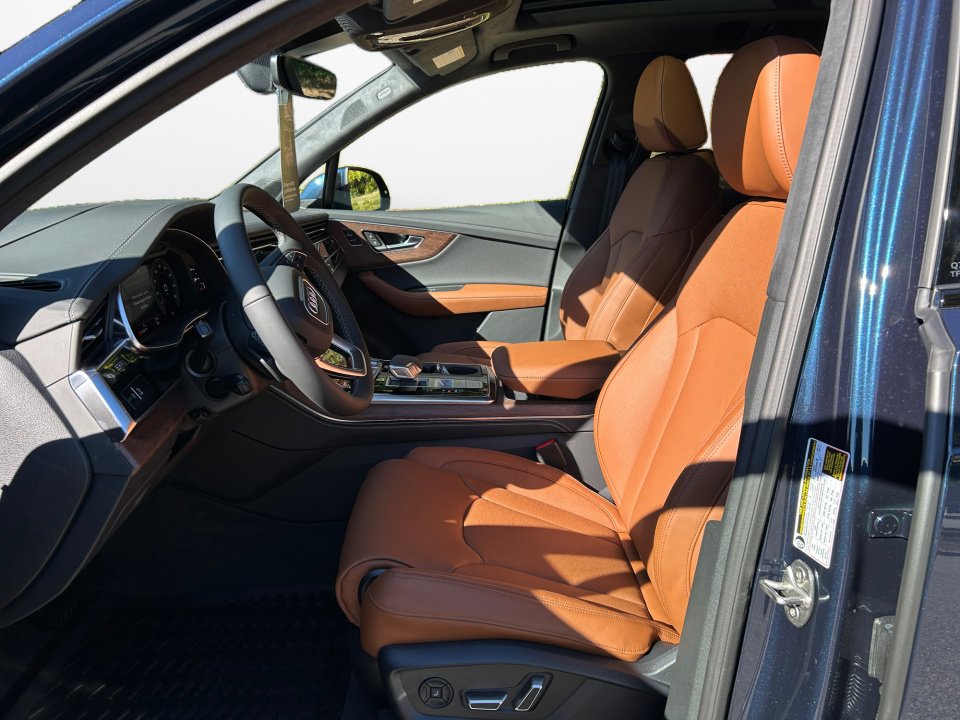 New 2026 Audi Q7 3.0T Prestige image 9