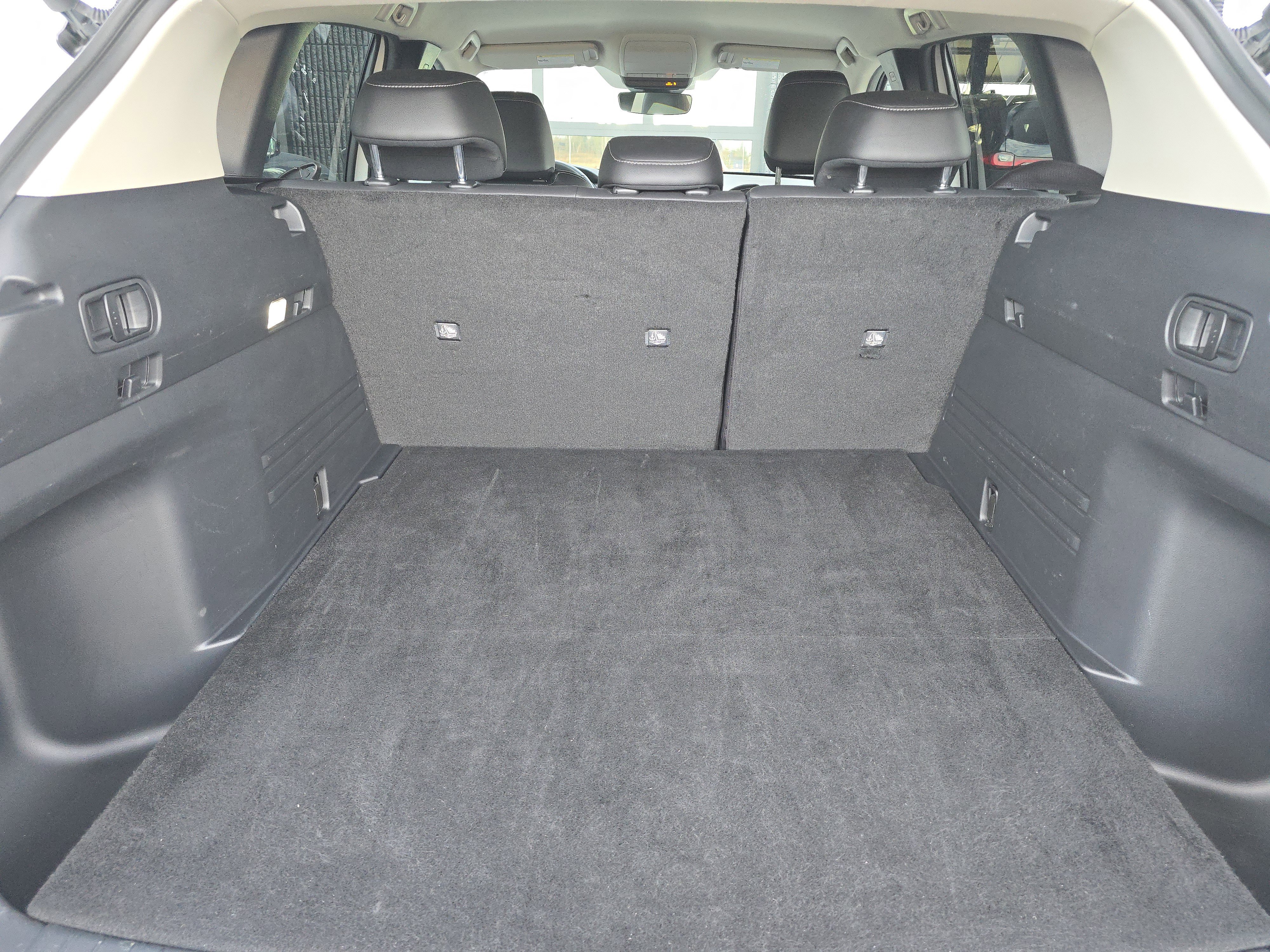 Used 2025 MAZDA CX-50 AWD 2.5 S w/ Preferred Package image 10