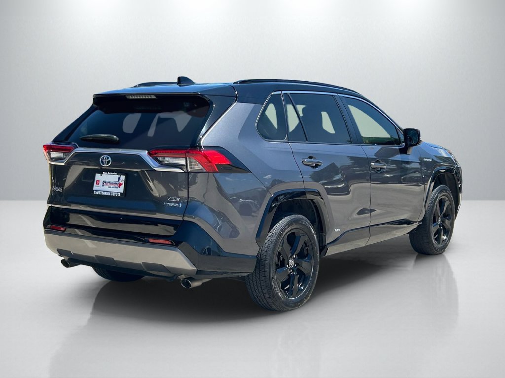 Used 2019 Toyota RAV4 XSE w/ XSE Weather Package AWD/4WD image 5