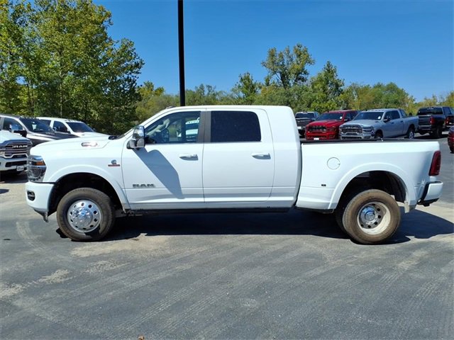 New 2026 RAM 3500 Longhorn image 2
