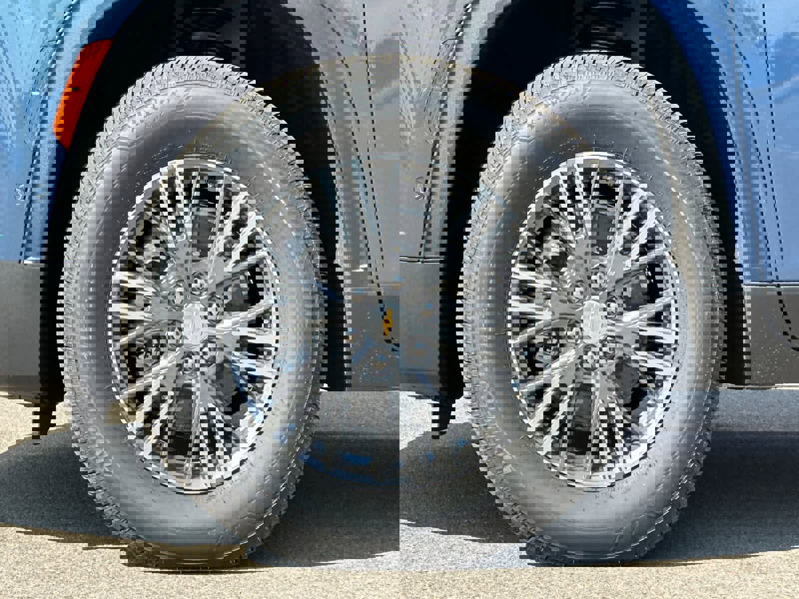 New 2026 Chevrolet Traverse LT w/ Enhanced Driving Package image 26