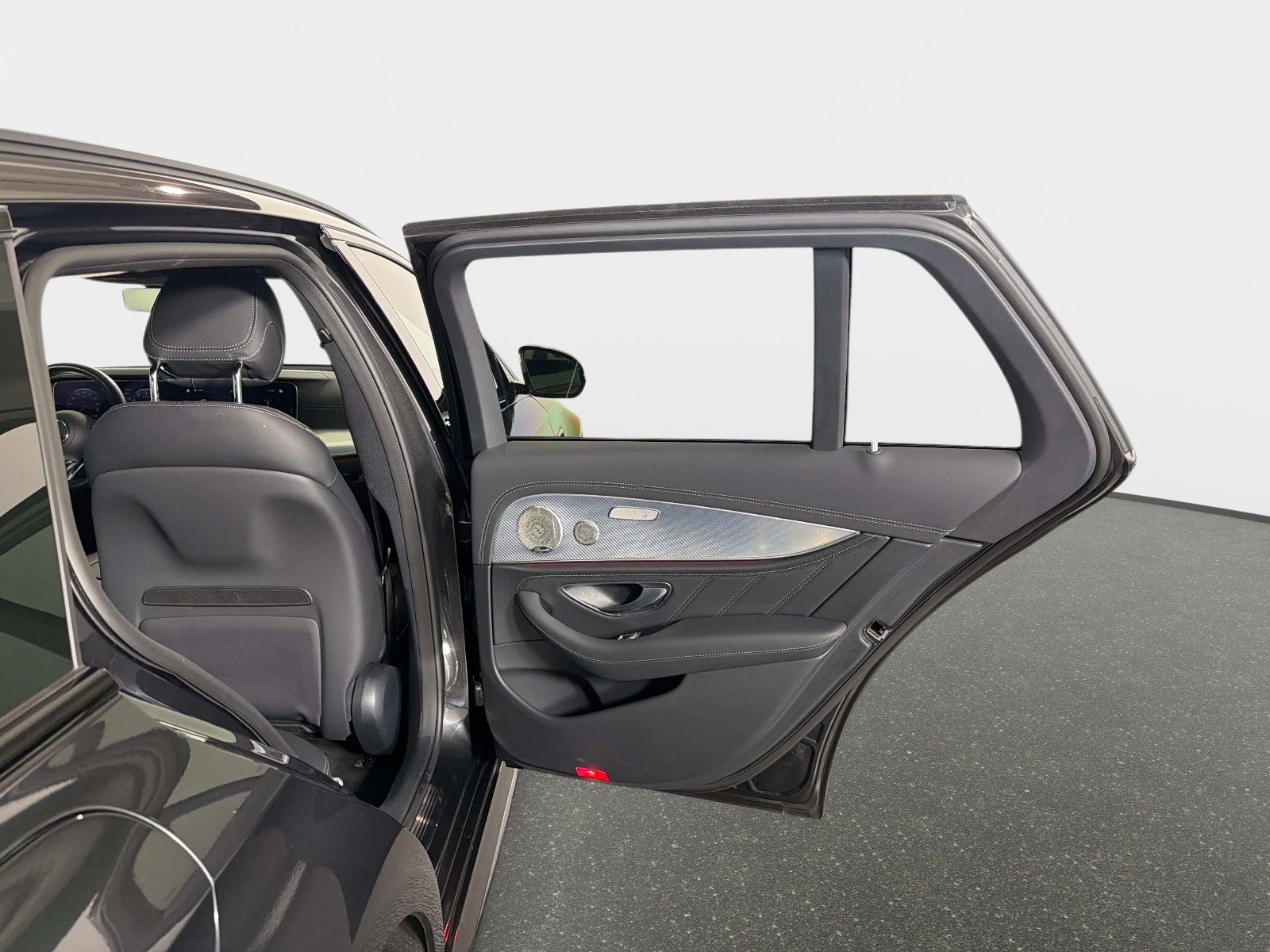 Used 2023 Mercedes-Benz E 63 AMG S image 26