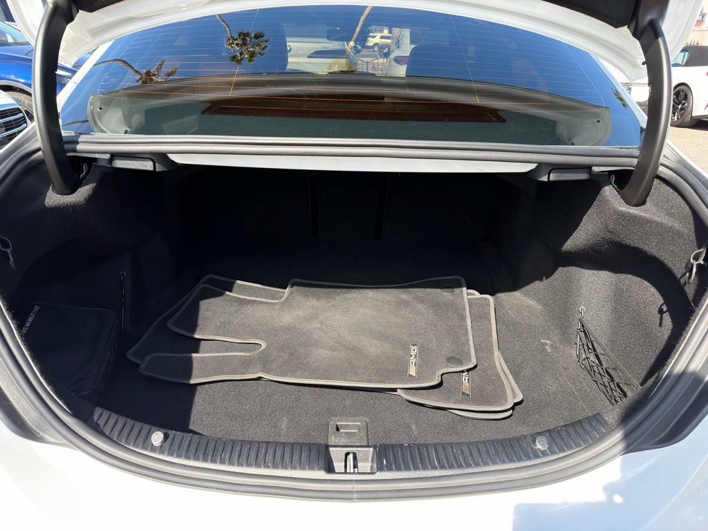 Used 2020 Mercedes-Benz C 300 Sedan image 9