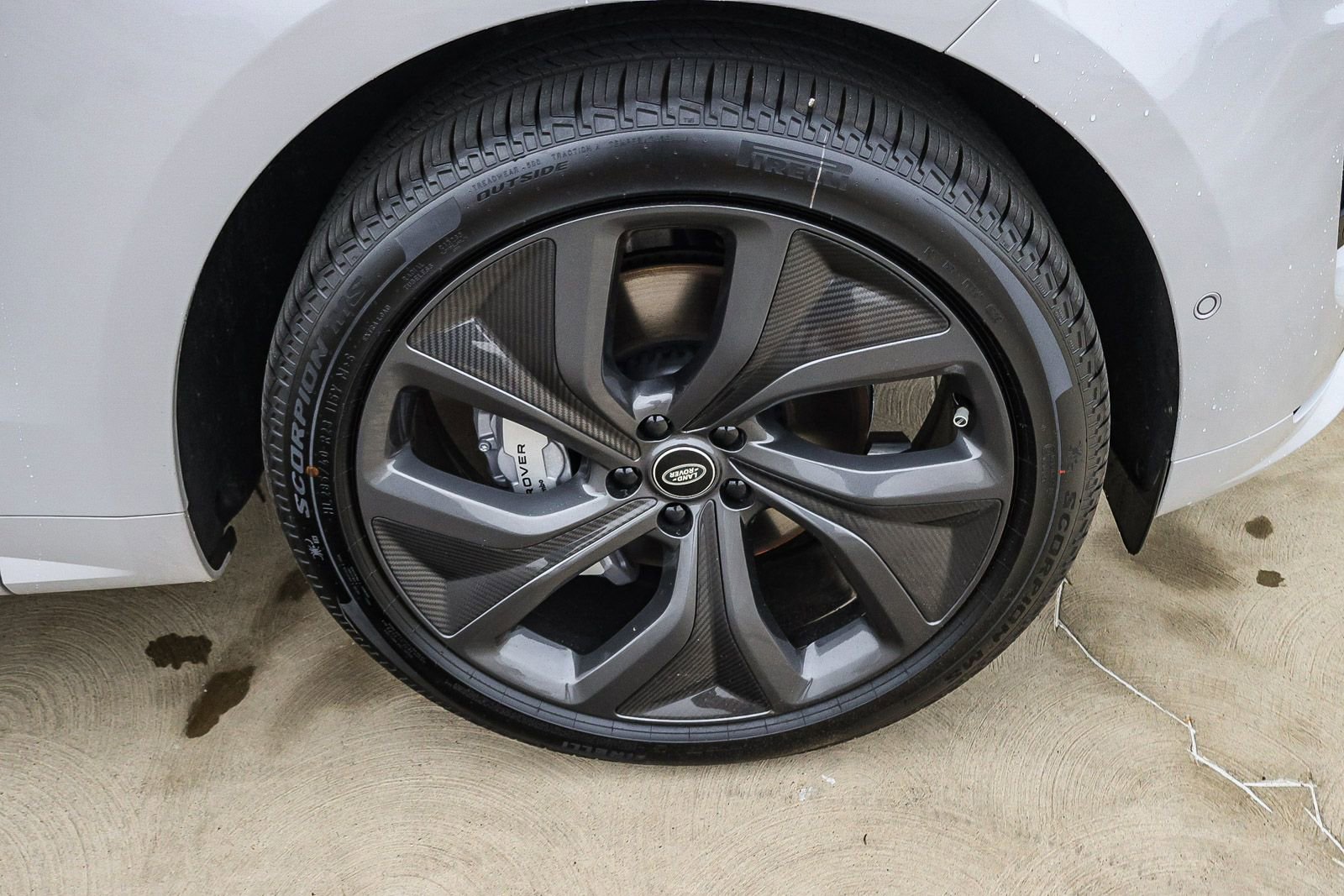 New 2025 Land Rover Range Rover Sport Dynamic SE image 14