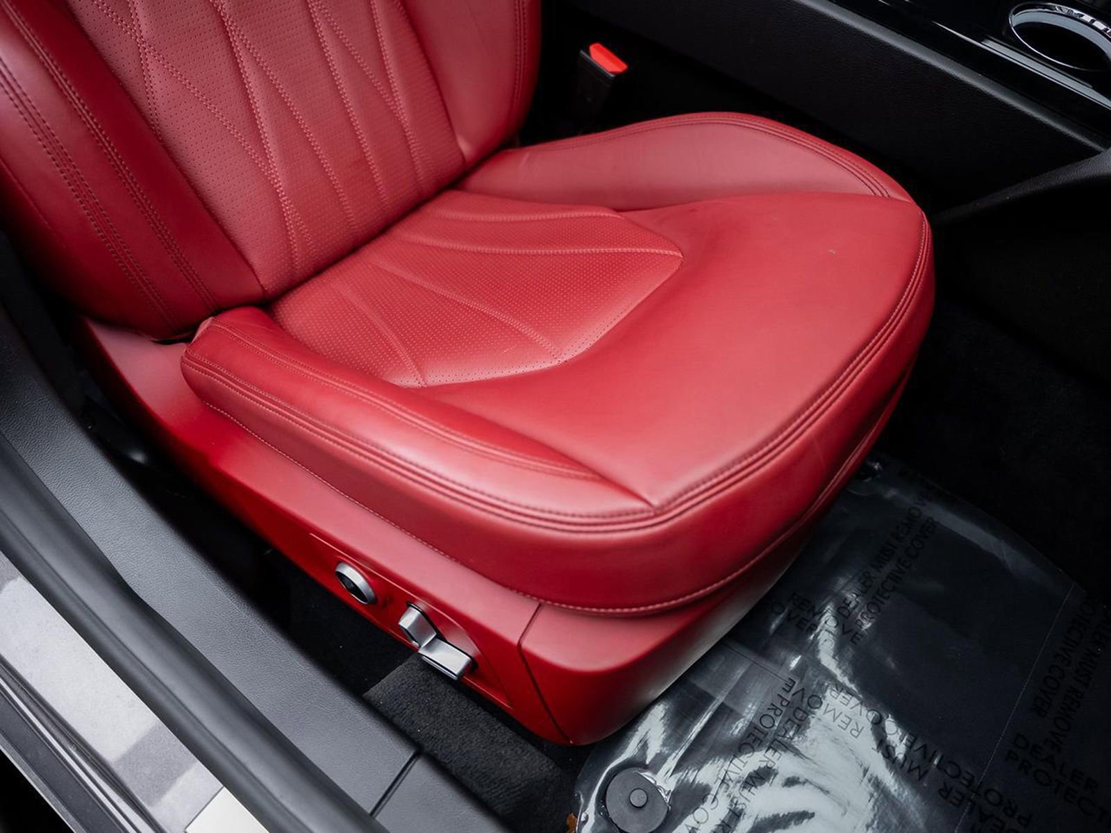 Used 2022 Maserati Ghibli Modena RWD image 39