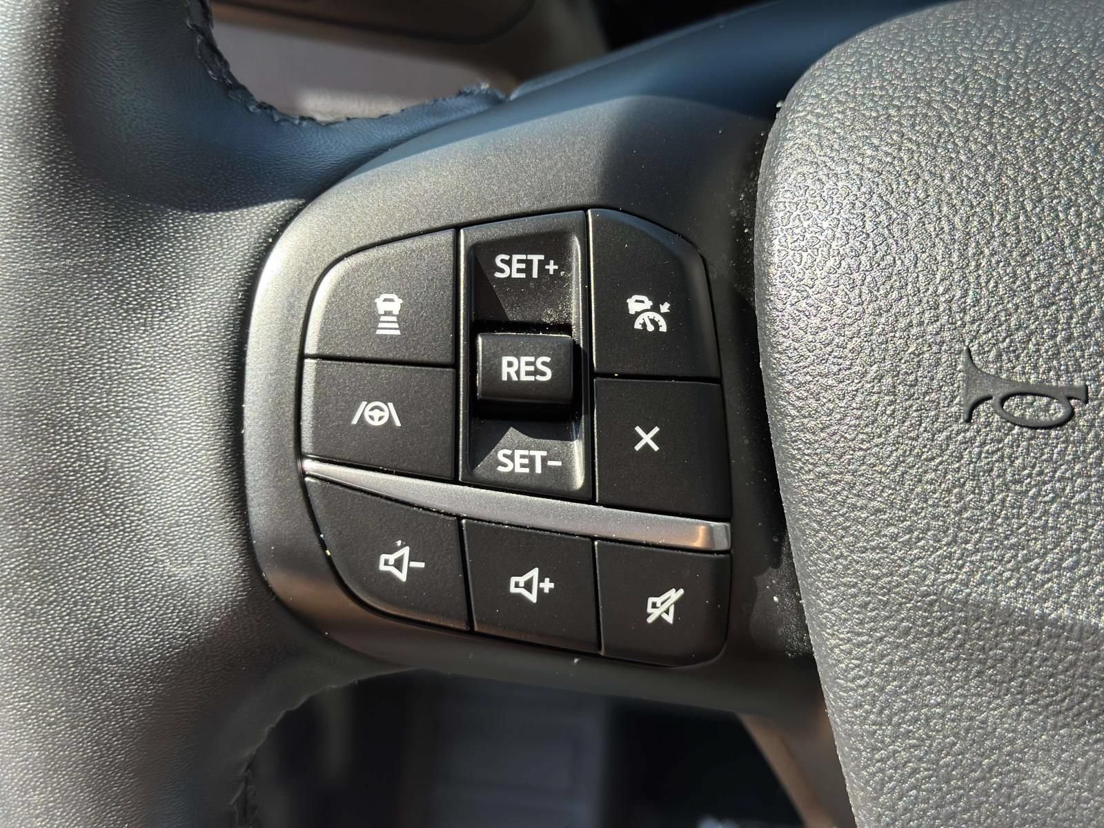 Used 2025 Ford Bronco Sport Big Bend w/ Convenience Package AWD/4WD image 17