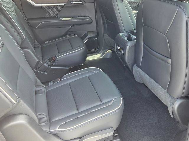 New 2026 GMC Acadia Denali w/ Super Cruise Package AWD/4WD image 18