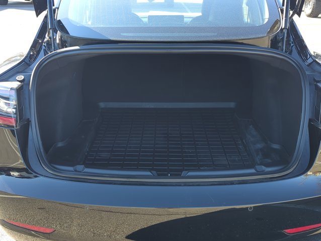 Used 2018 Tesla Model 3 Long Range image 7