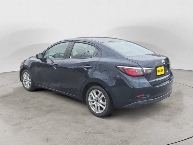 Used 2016 Scion iA FWD image 7