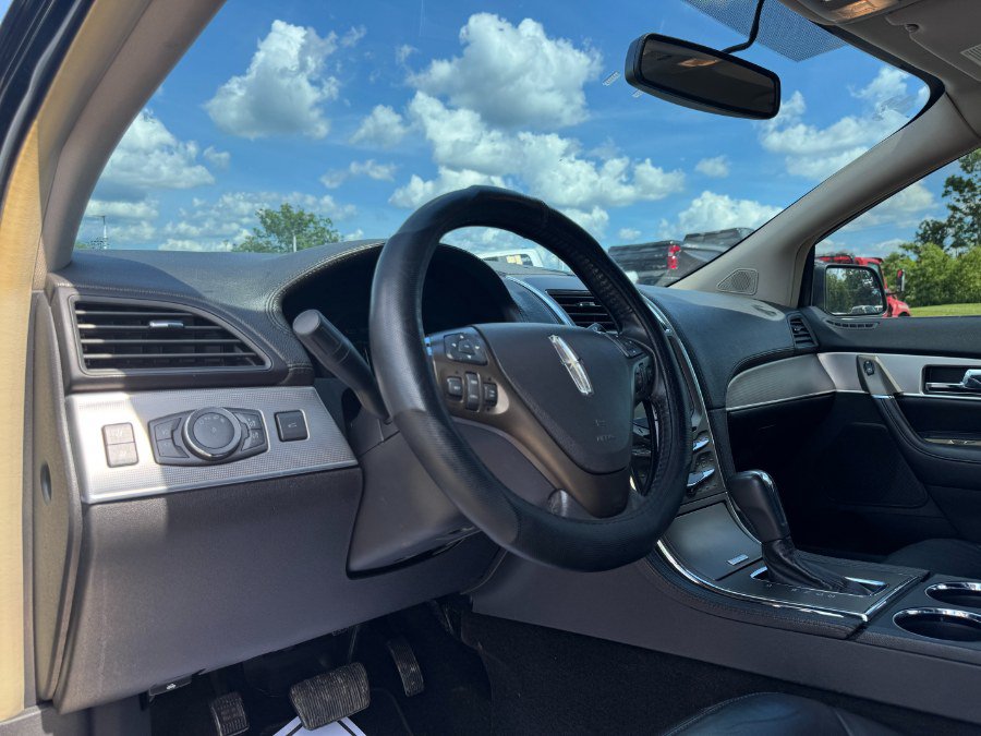 Used 2014 Lincoln MKX FWD image 14