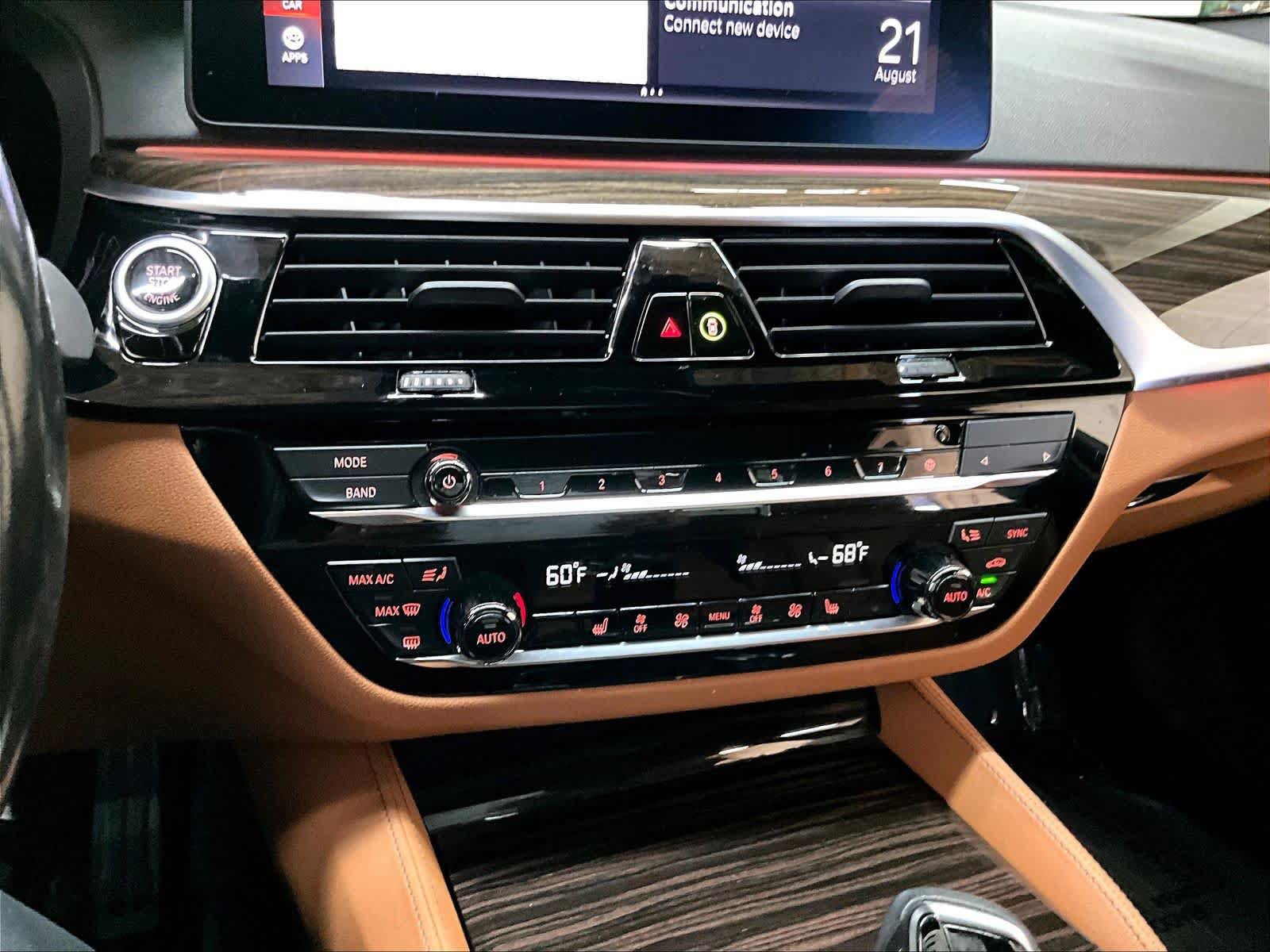 Used 2023 BMW 540i w/ Executive Package RWD image 39