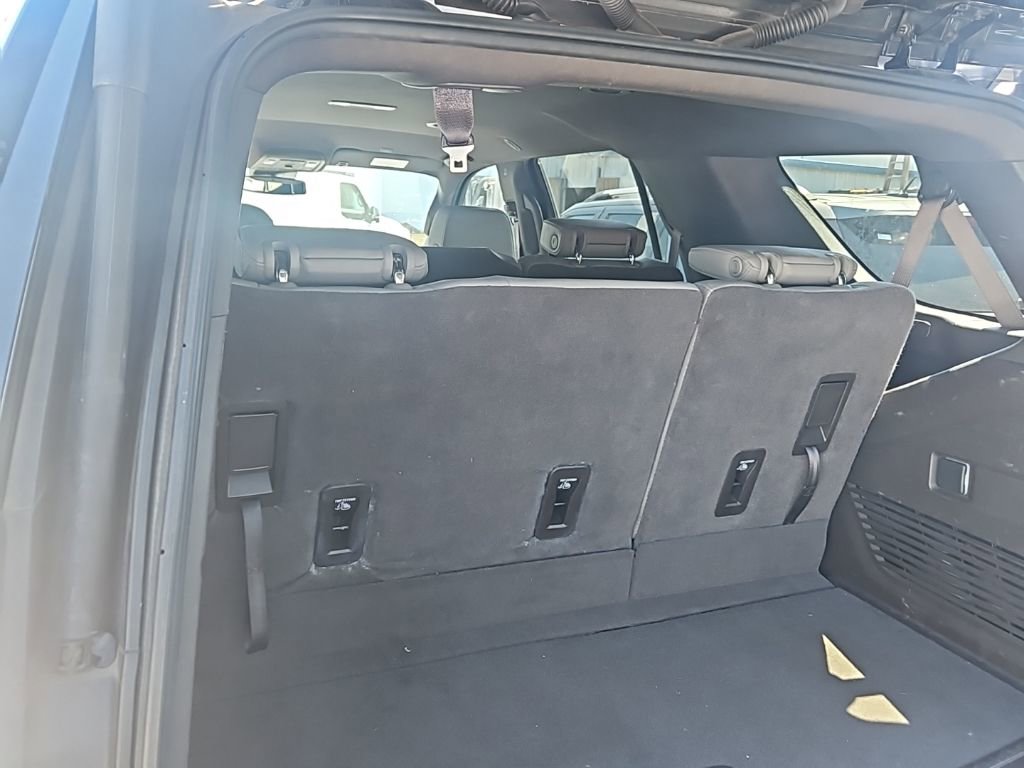 Used 2024 Chevrolet Tahoe LT image 8