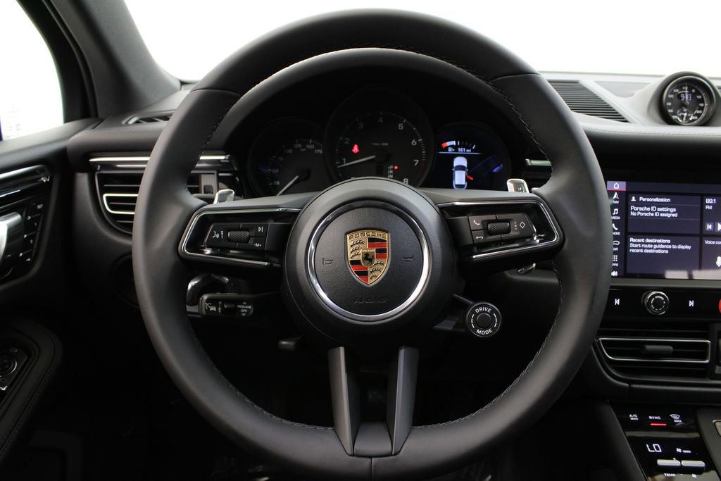 New 2026 Porsche Macan image 28