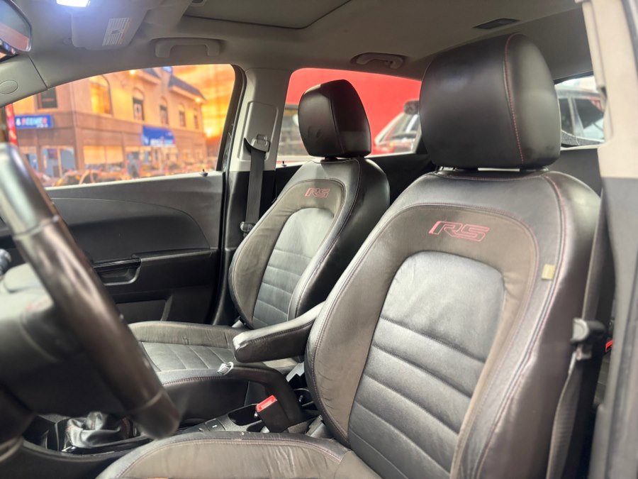Used 2016 Chevrolet Sonic RS FWD image 8