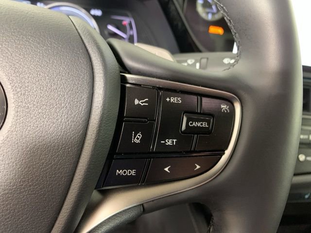 Used 2025 Lexus ES 300h F Sport w/ Accessory Package (Z2) image 24