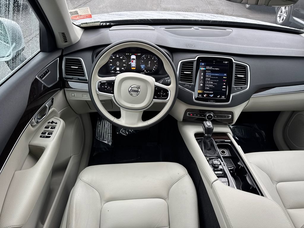 Used 2019 Volvo XC90 T6 Momentum w/ Protection Package Premier image 23