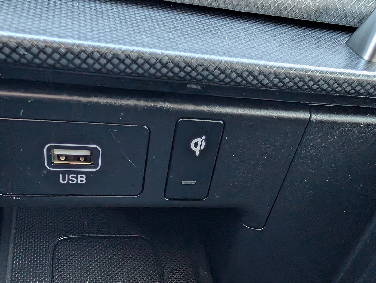 Used 2023 Hyundai Palisade Limited image 32