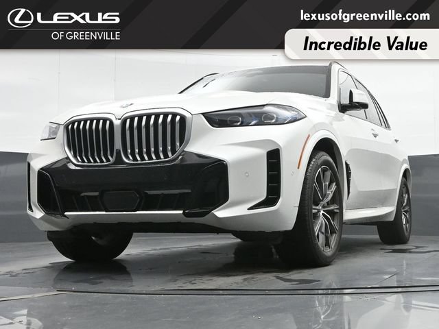Used 2025 BMW X5 xDrive40i w/ M Sport Package AWD/4WD image 34