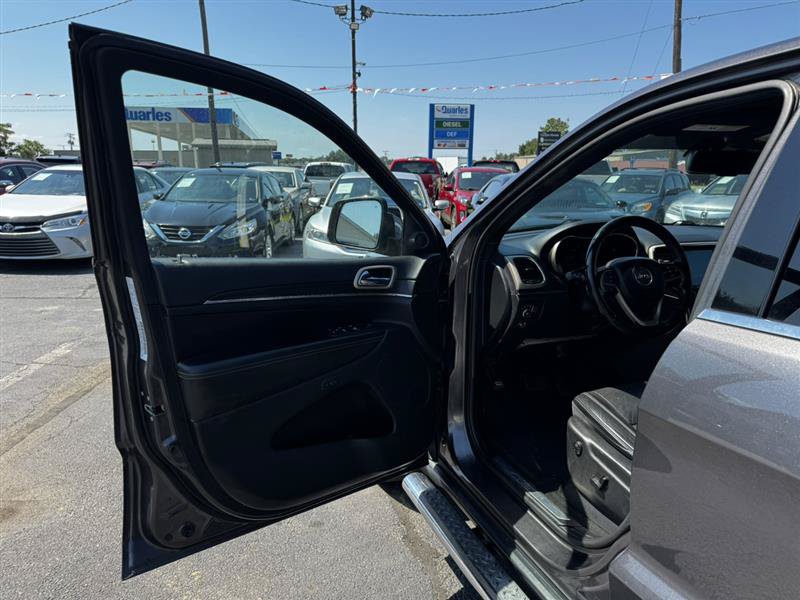 Used 2015 Jeep Grand Cherokee Limited AWD/4WD image 22