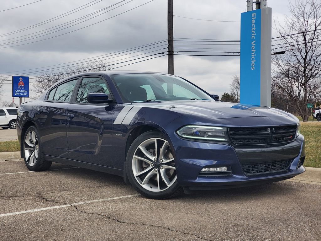 Used 2015 Dodge Charger R/T w/ Wheels & Tunes Group image 1
