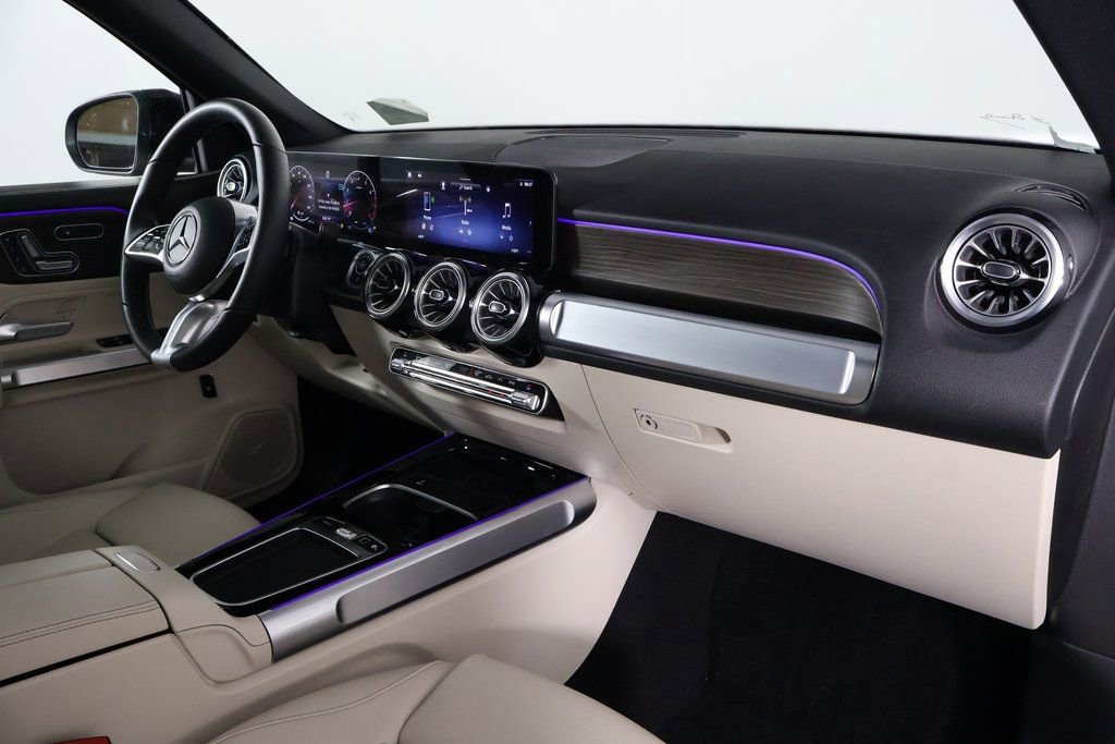 Certified 2026 Mercedes-Benz GLB 250 image 9