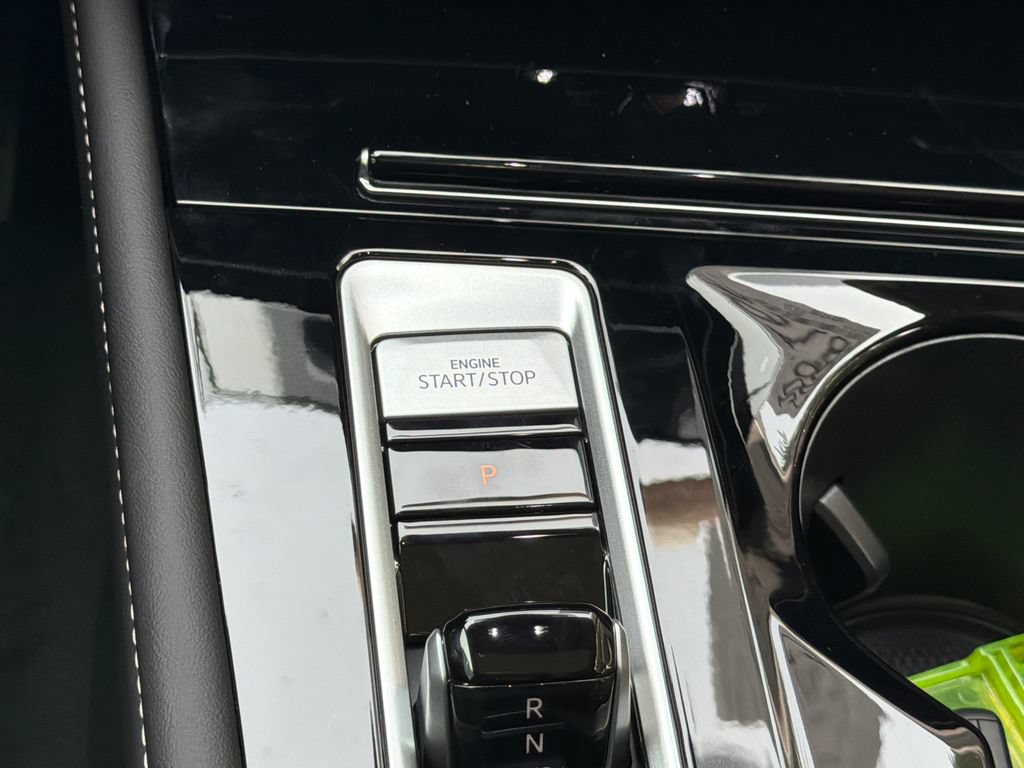 New 2026 Volkswagen Atlas SEL AWD/4WD image 14