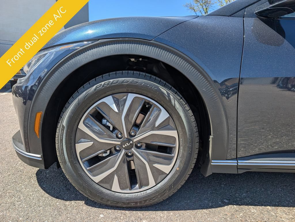 Certified 2024 Kia EV6 Light Long Range AWD/4WD image 12