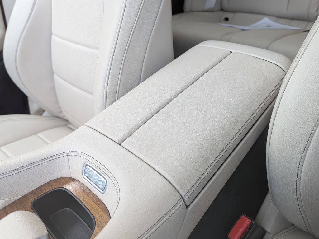 Used 2024 Mercedes-Benz GLE 450 4MATIC image 29