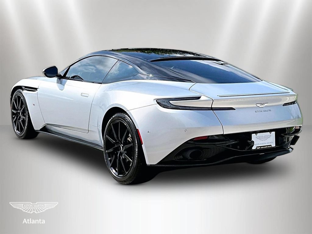 Used 2018 Aston Martin DB11 V12 RWD image 10