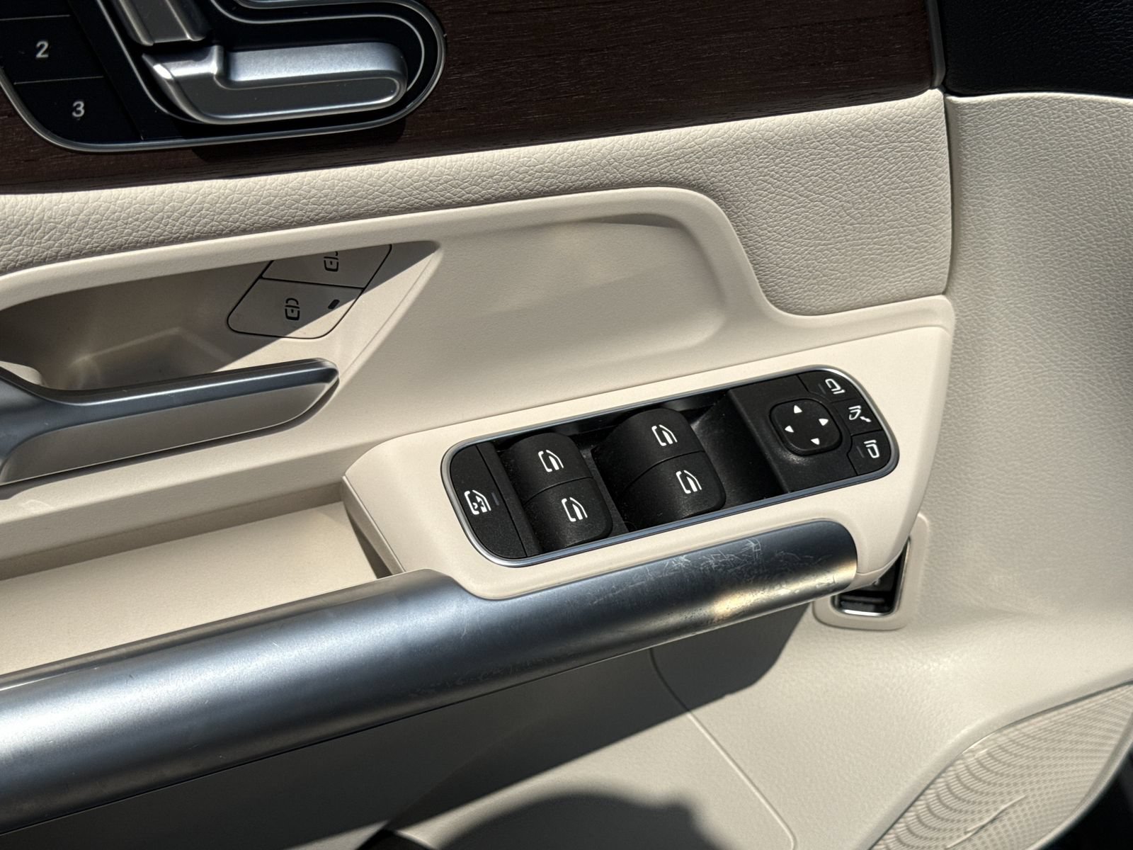 Certified 2023 Mercedes-Benz GLA 250 image 36