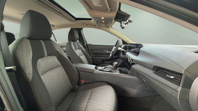 New 2027 Nissan Sentra SV w/ SV Convenience Package FWD image 14