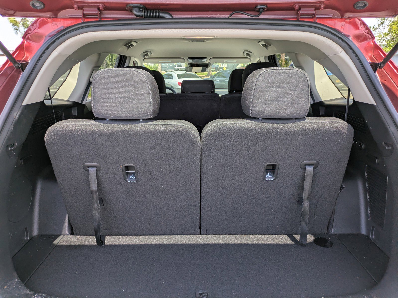 Certified 2025 Kia Sorento LX image 10