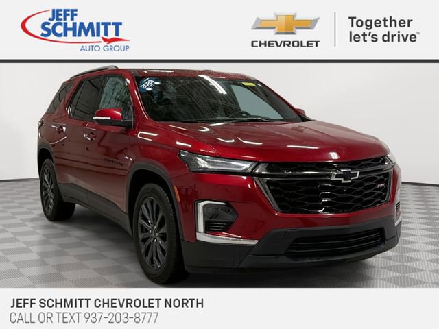 Used 2023 Chevrolet Traverse RS image 1