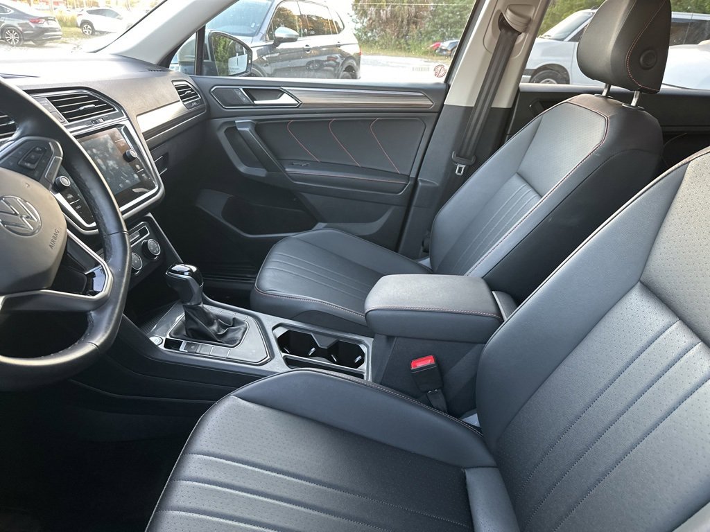 Used 2024 Volkswagen Tiguan Wolfsburg Edition image 5